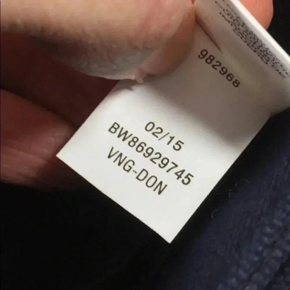 Tommy Hilfiger Canvas Tote Bag - Picture 8 of 8